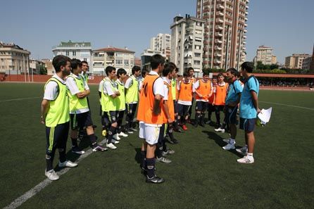 Futbol Altyapi Secmeleri Basladi Fenerbahce Spor Kulubu Resmi Arsiv Sitesi