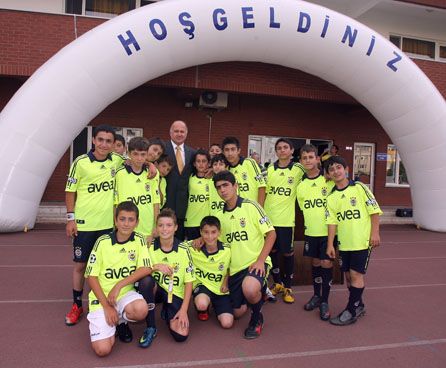 Futbol Altyapi Okullari Torenle Acildi Fenerbahce Spor Kulubu Resmi Arsiv Sitesi