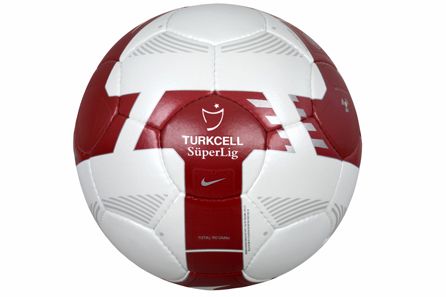 Turkcell Super Lig topu yenilendi Fenerbah e Spor Kul b