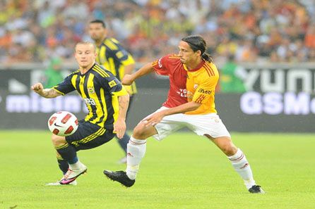 Fenerbahce 1 0 Galatasaray Fenerbahce Sports Club Official Archive Website