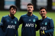 Engelli Taraftarlarimizin Ve Gazilerimizin Bilgisine Fenerbahce Spor Kulubu Resmi Arsiv Sitesi