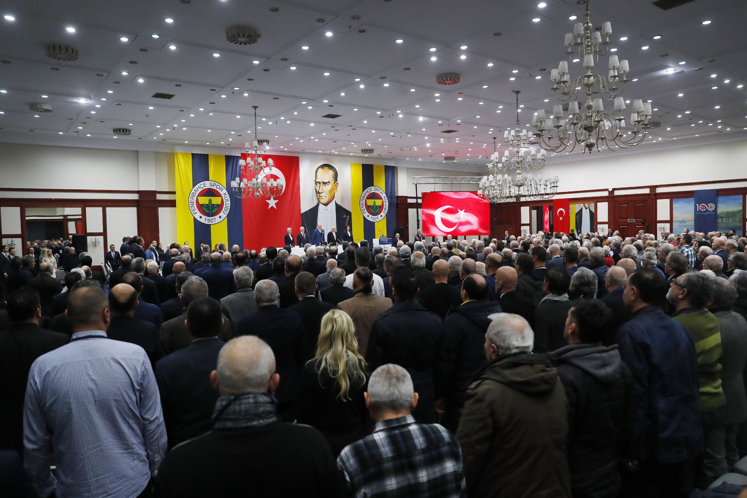 Fenerbahçe Yüksek Divan Kurulu Olağan Toplantısı Devam Ediyor