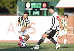 Fenerbahçe 2-1 Beşiktaş (U-17) - Fenerbahçe Spor Kulübü