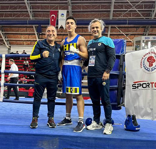 Yıldız Erkekler ve Kadınlar Türkiye Ferdi Boks Şampiyonası’nda 6 boksörümüz finalde