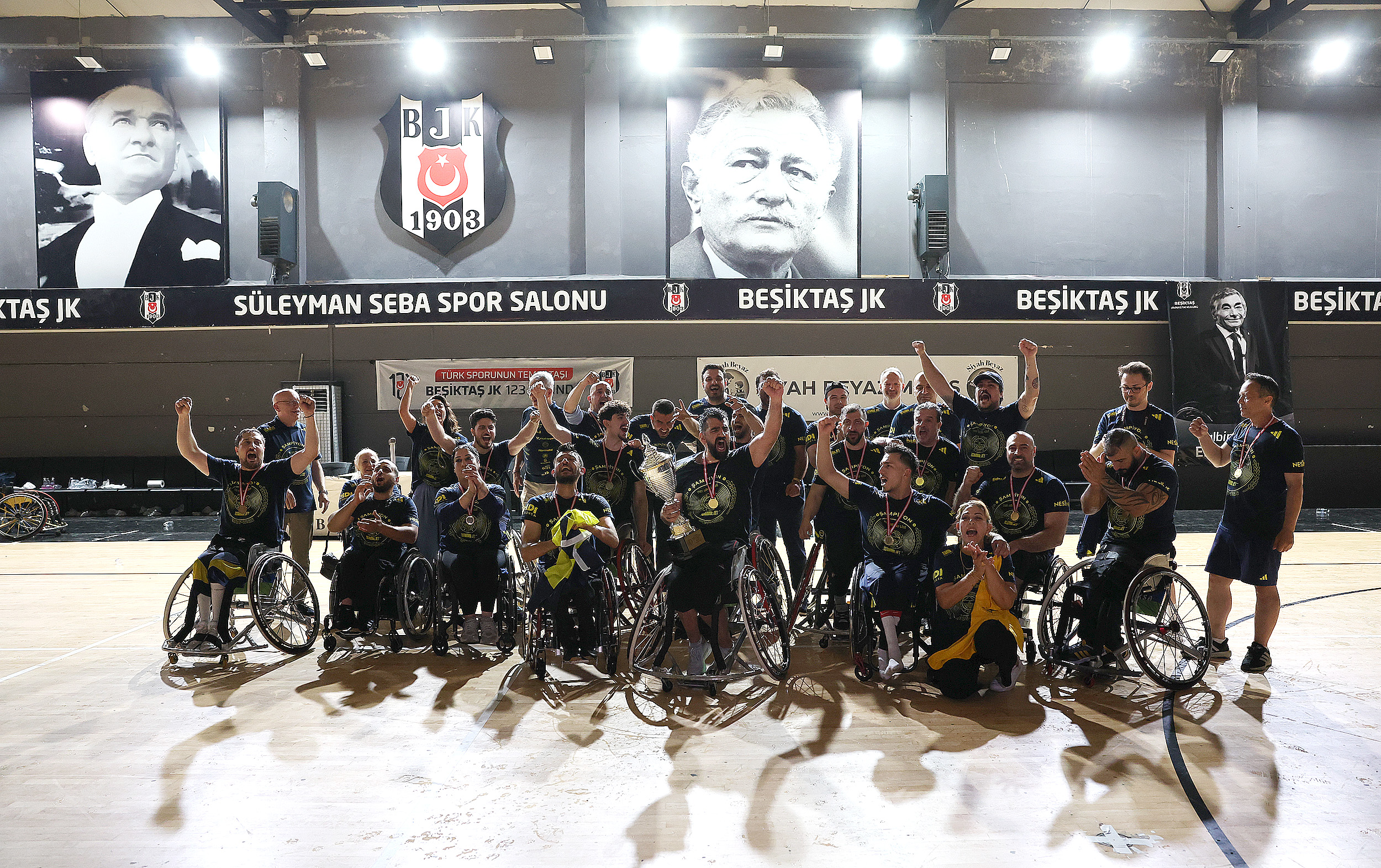 Galeri Fotoğrafı