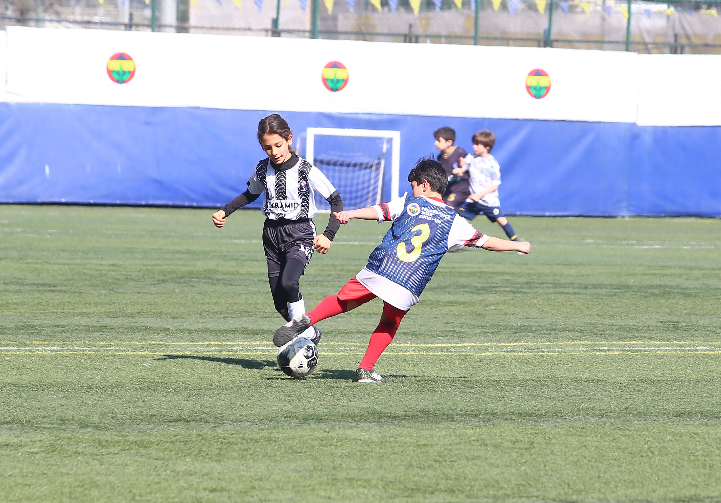 Fenerbahçe Futbol Akademimiz, “U10 Bahara Merhaba Turnuvası”na ev sahipliği yaptı