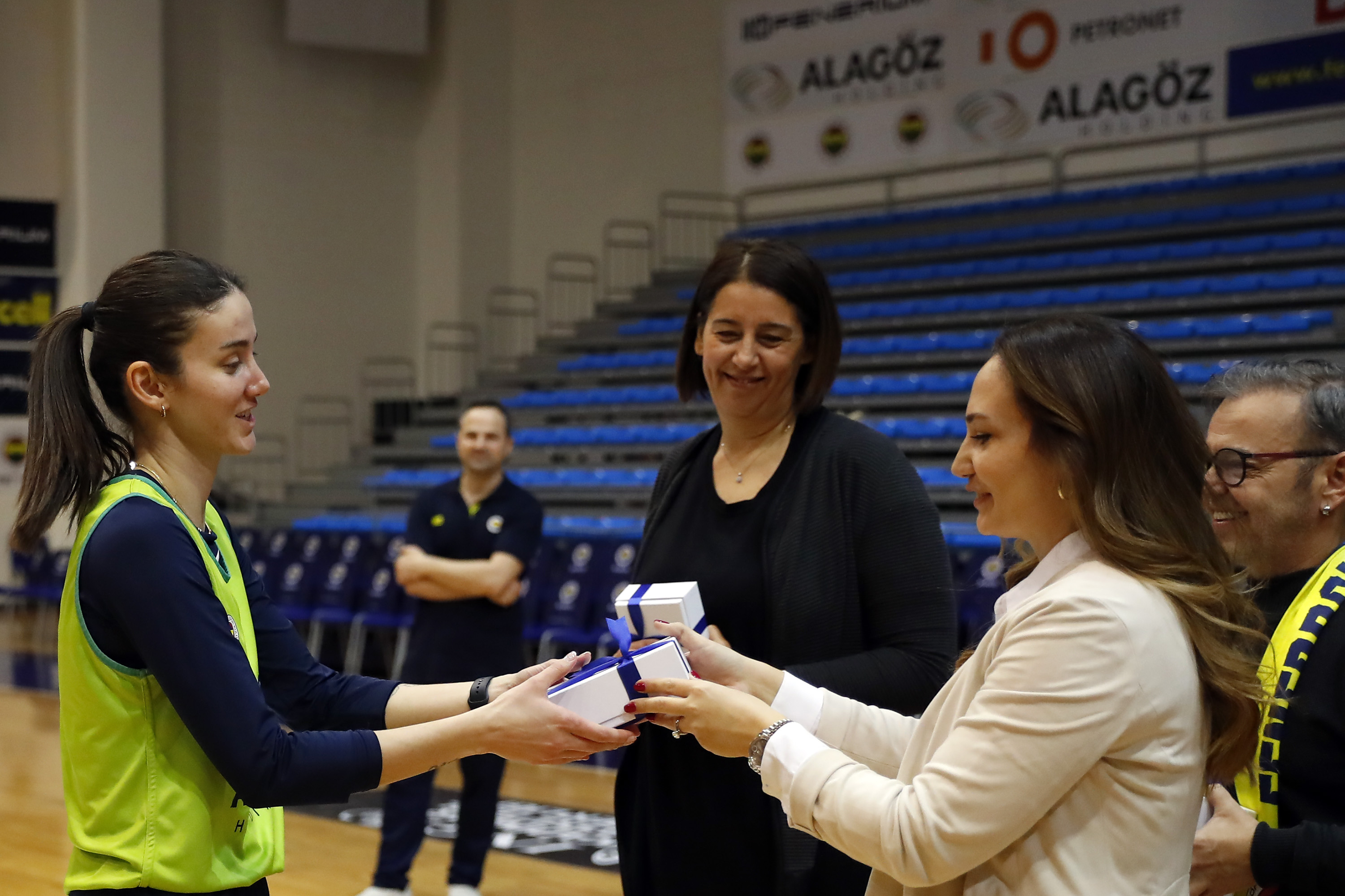 Fenerbahçe Alagöz Holding, Sopron Basket maçı hazırlıklarını sürdürüyor