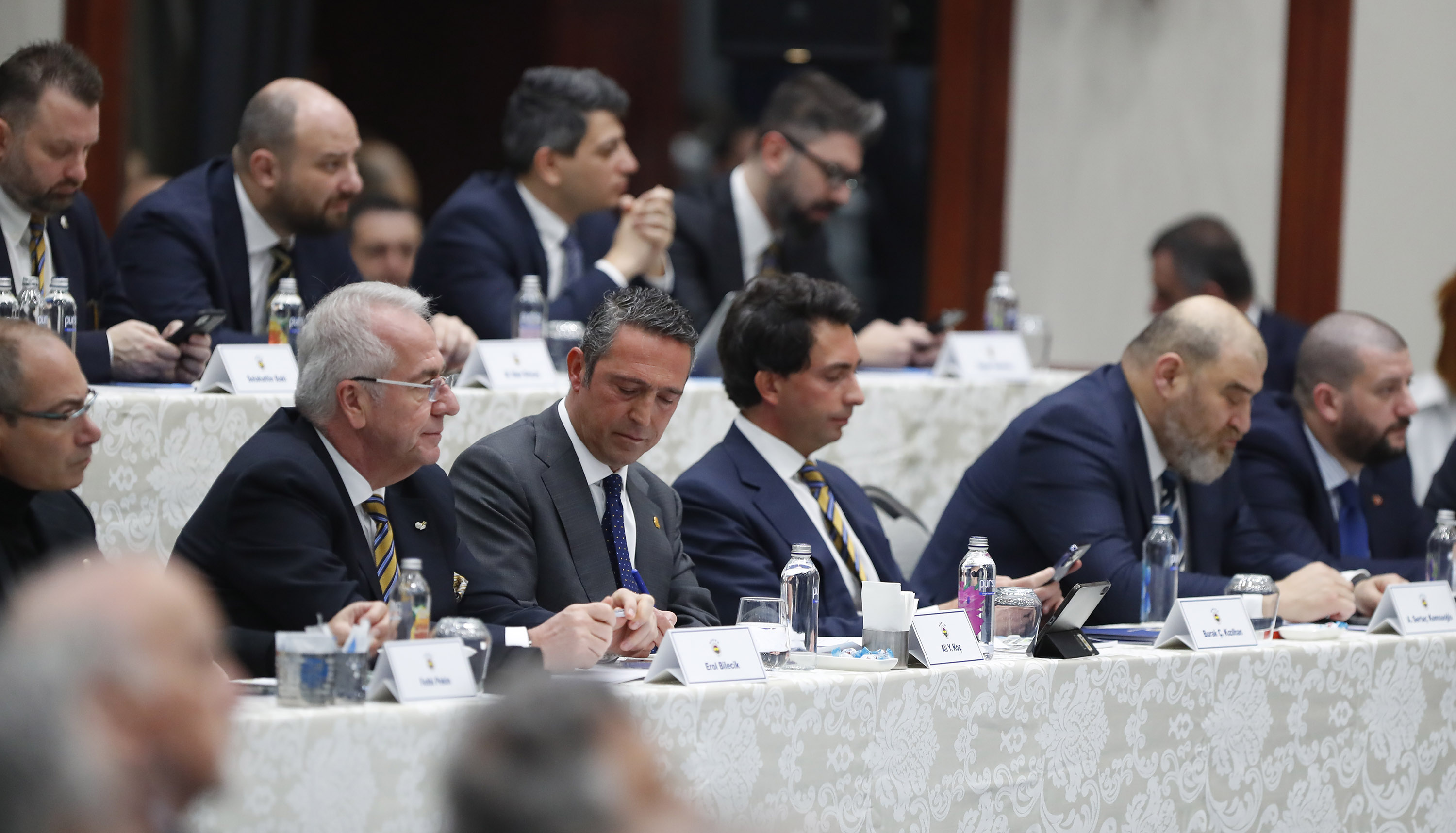 Fenerbahçe Yüksek Divan Kurulu Olağan Toplantısı Devam Ediyor