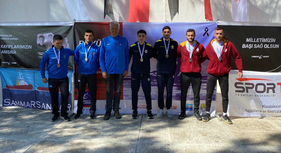 Büyükler Türkiye Kürek Kupası Yarışları’nda şampiyon Fenerbahçe Kürek Şubemiz