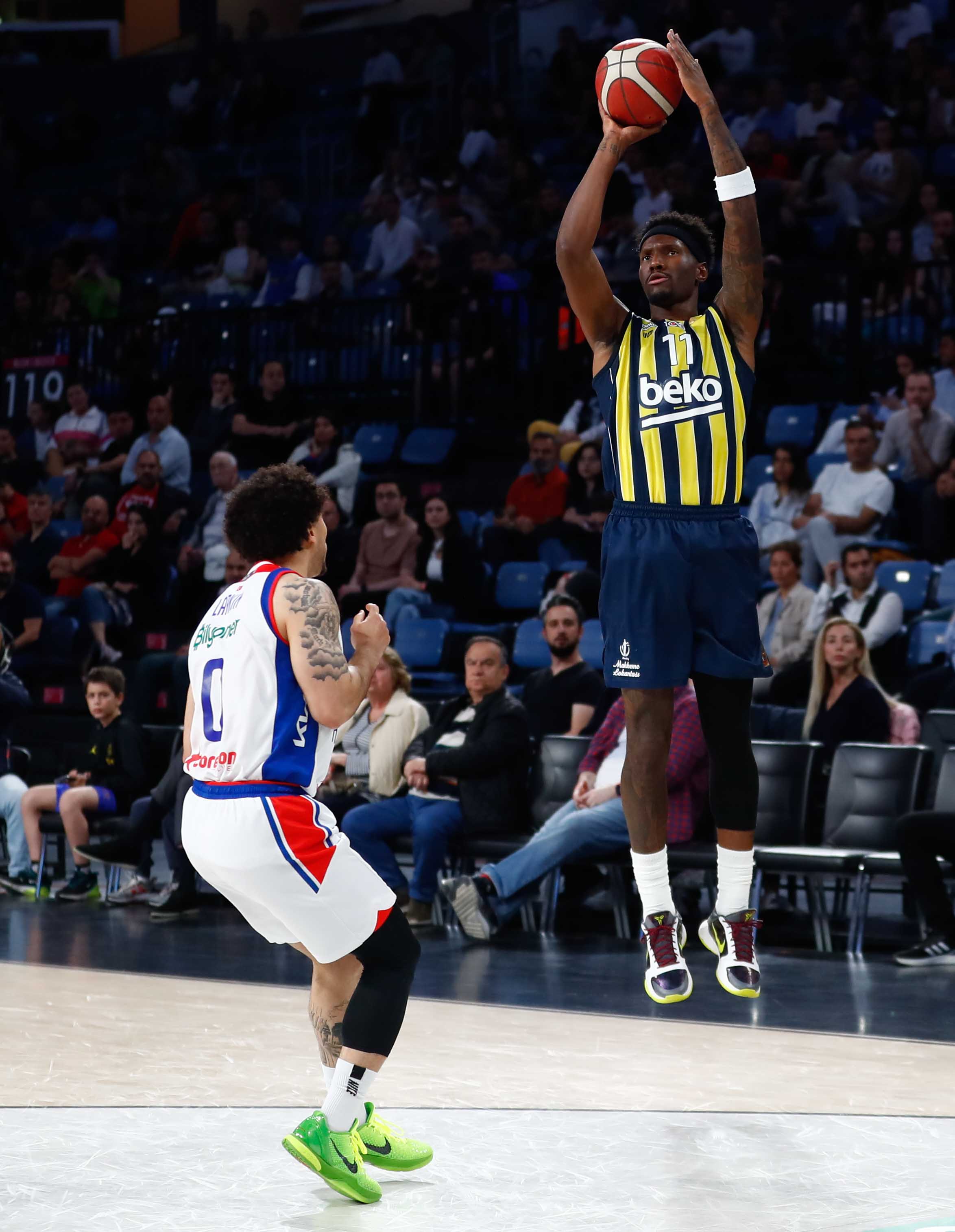 Anadolu Efes 96-91 Fenerbahçe Beko