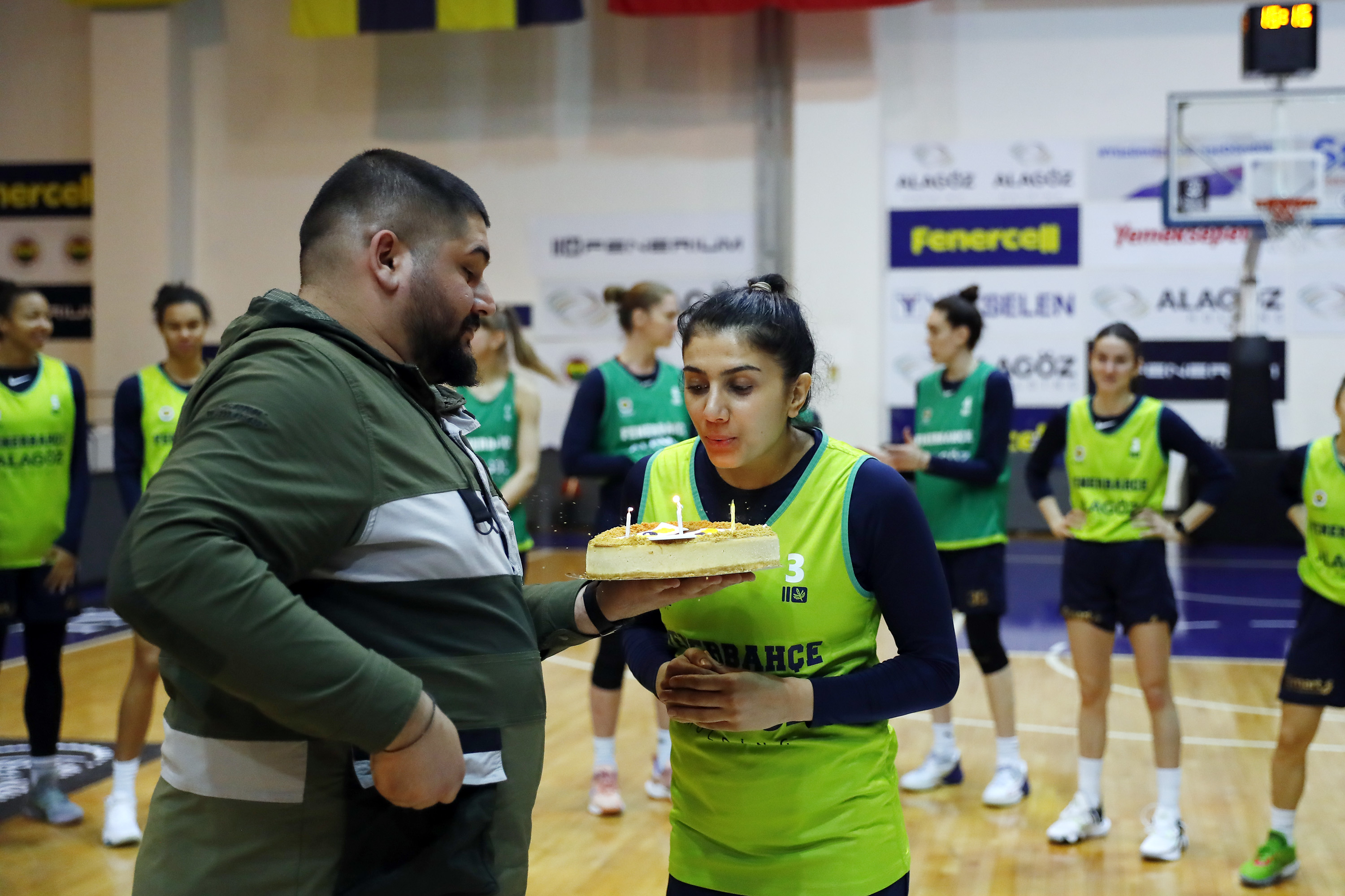 Fenerbahçe Alagöz Holding, Sopron Basket maçı hazırlıklarını sürdürüyor
