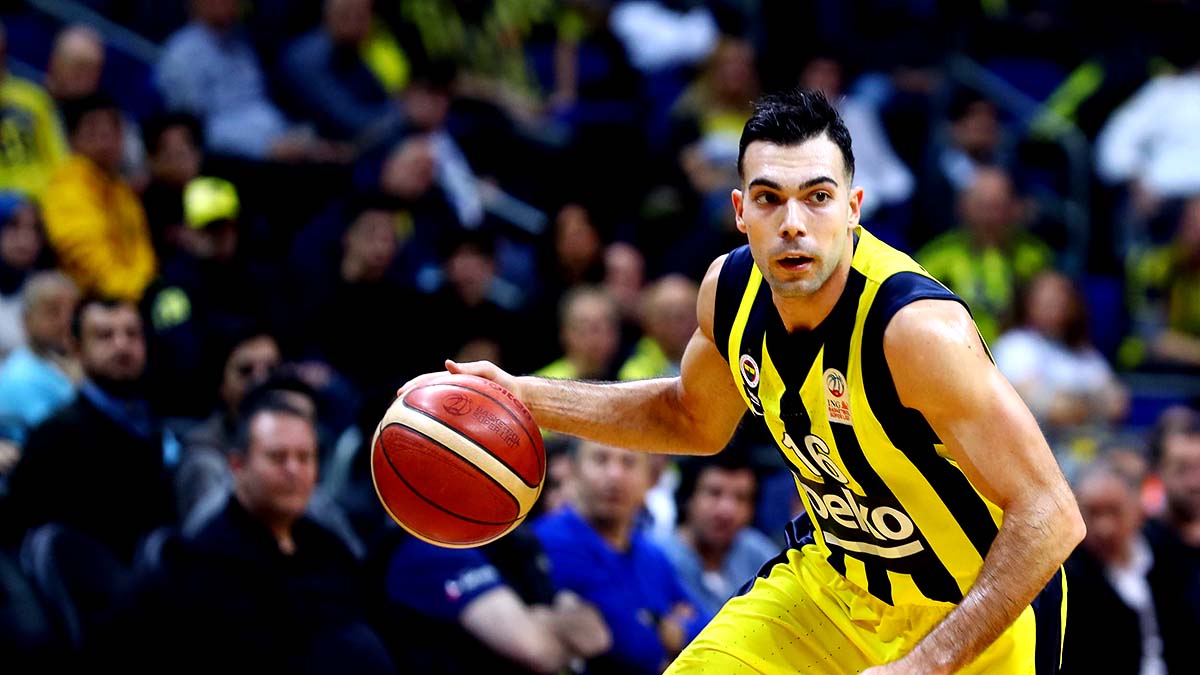 The Newest Member Of The 2010 20 Euroleague All Decade Team Is