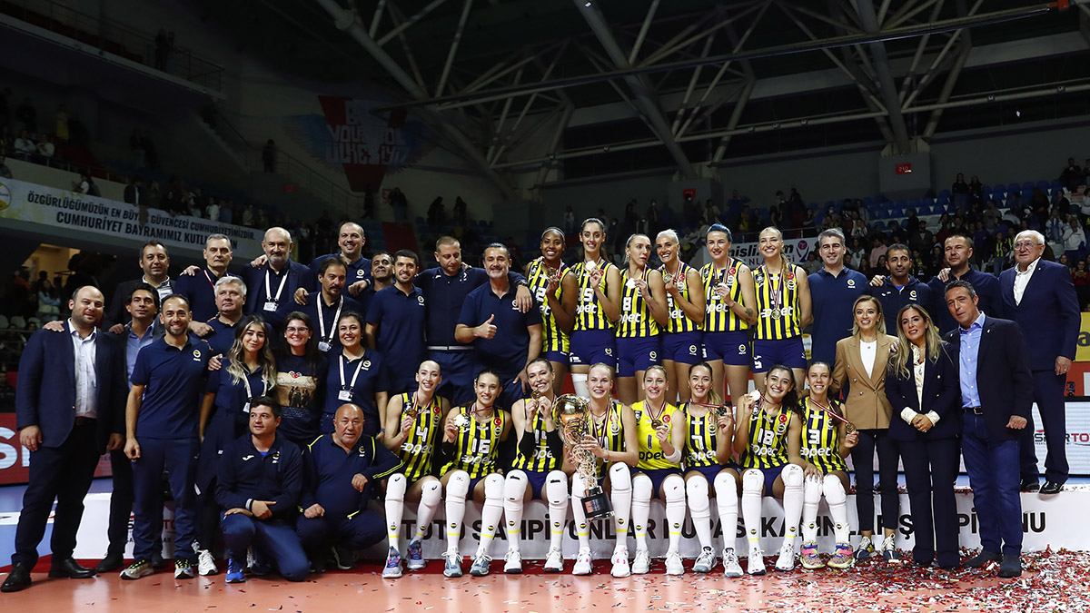 FENERBAHÇE OPET WINS THE 13TH CHAMPIONS CUP