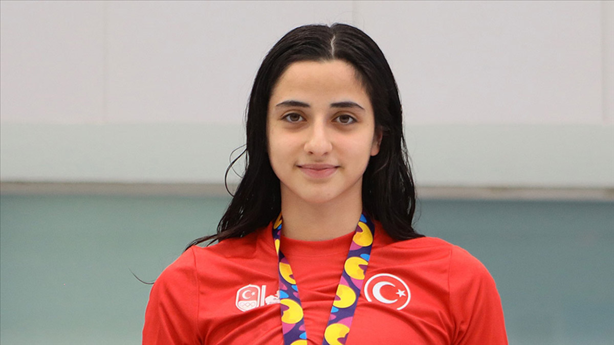 Fenerbahçeli Olimpik yüzücümüz Deniz Ertan, Akdeniz Oyunları şampiyonu oldu