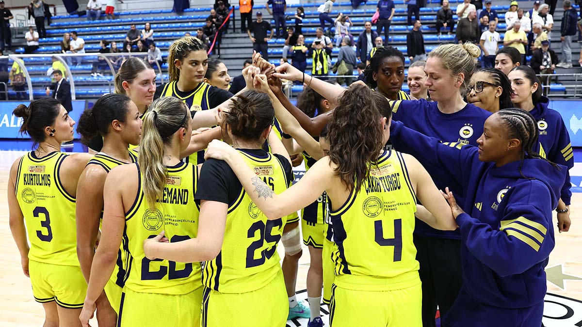 Fenerbahçe Tarfin, Valencia Basket Club'a konuk oluyor