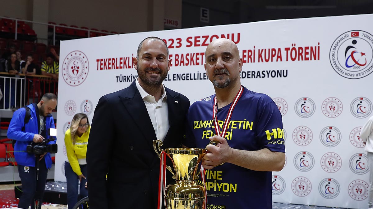 1907 Fenerbahçe Derneği Başkanı Rıfat Perahya: Cumhuriyet’in 100. yılında gelen her şampiyonluk iki kat daha değerli