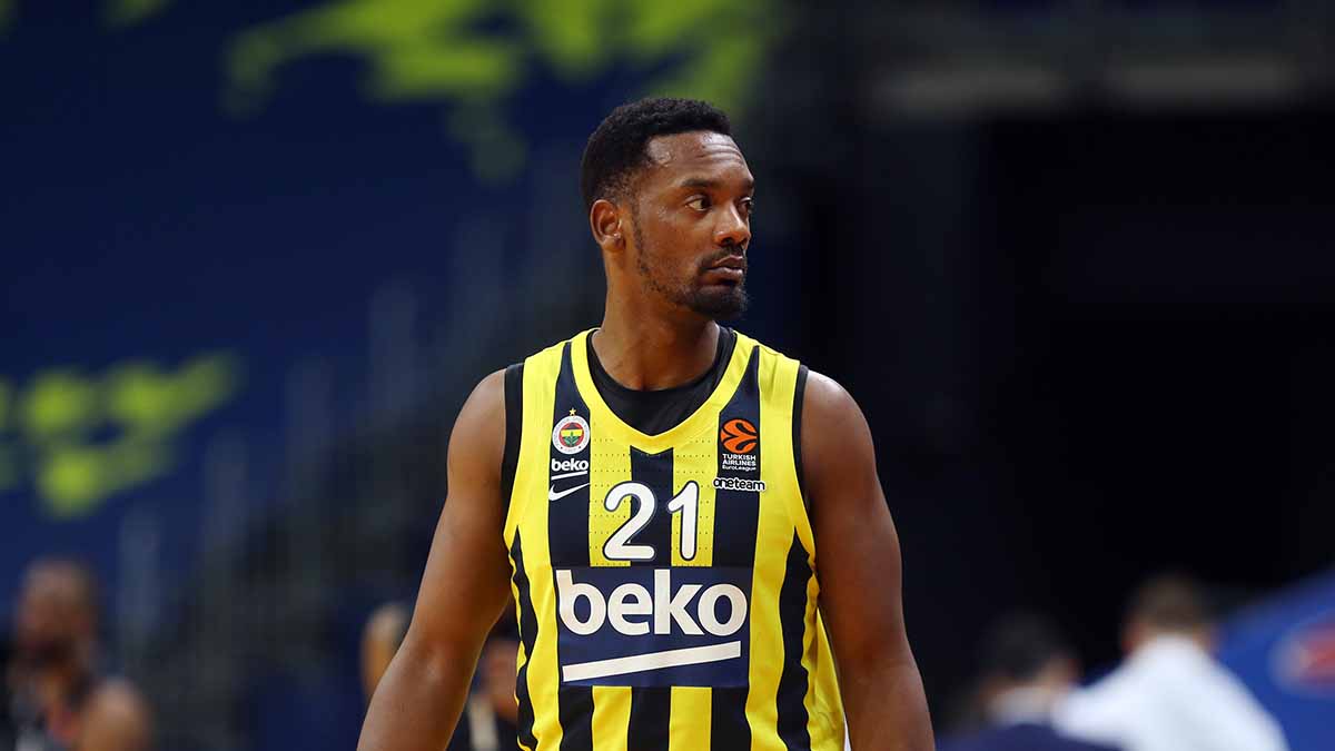 Dyshawn Pierre, 🟡🔵 #EuroLeague'de temsilcimiz Fenerbahçe Beko sezona  Kızılyıldız galibiyetiyle başlarken Dyshawn Pierre performansıyla öne çıkan  isim oldu 🤩💯 📹, By Eurohoops Türkiye