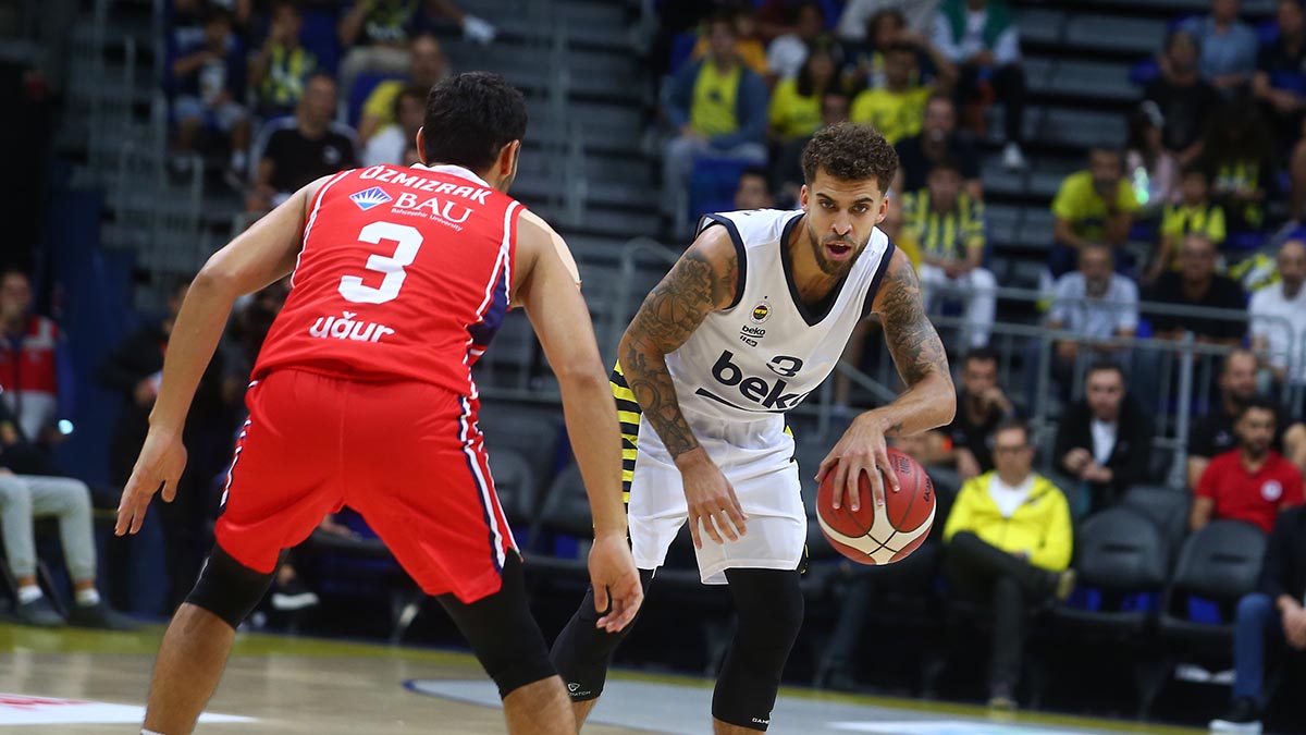 Fenerbahçe Beko, Türkiye Sigorta Basketbol Süper Ligi’ne galibiyetle başladı