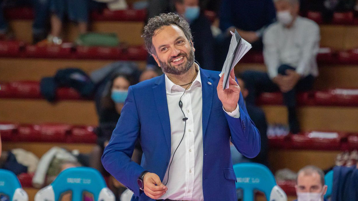 HOŞ GELDİN STEFANO LAVARINI! - Fenerbahçe Spor Kulübü