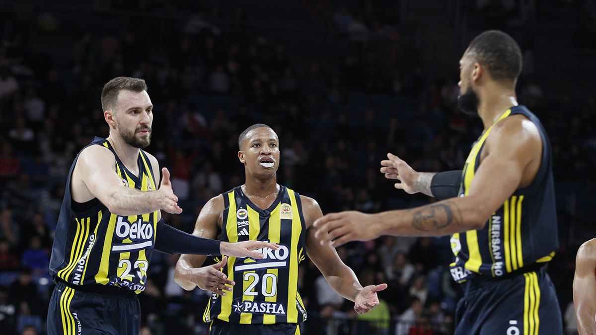 Bahçeşehir Koleji 70-82 Fenerbahçe Beko