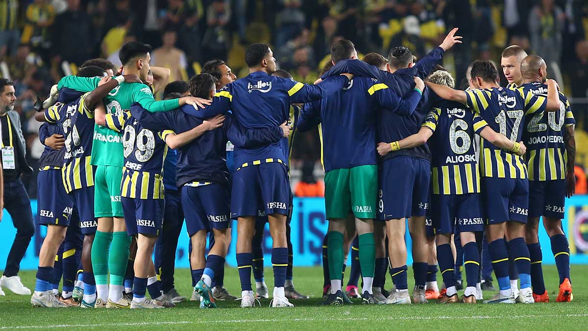 Fenerbahçemiz, Trabzonspor’u ağırlıyor